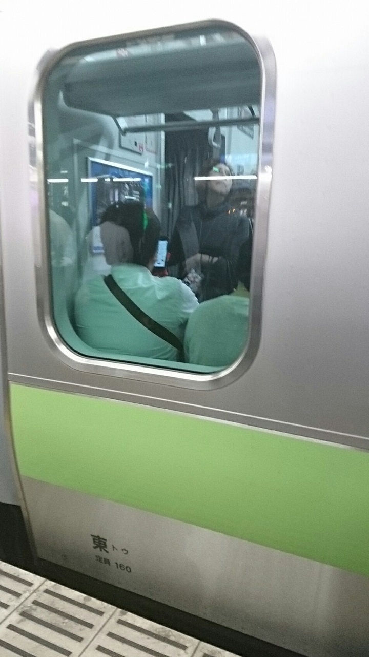 2017.10.12 東京 (169) 新橋 - 山手線うちまわり電車 720-1280