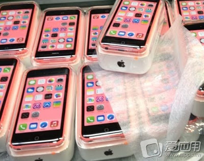 iPhone5Cのパッケージ？