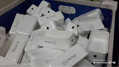 iPhone5Cのパッケージ