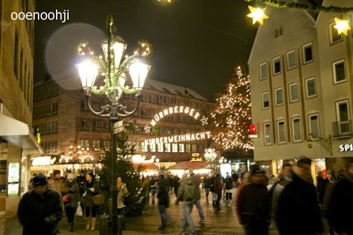 クリスマスマーケットの雰囲気