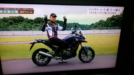 えっ クラッチレバー二本指なの はしくれライダーのバイクとその他の日記 W ノ