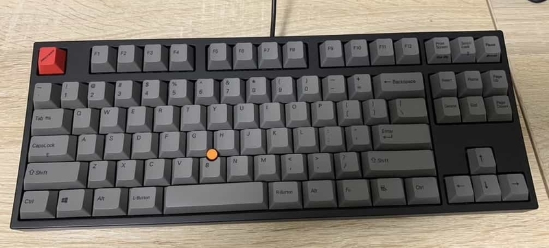 ARCHISS Quattro TKL は Mac でも使えるいいキーボードだった